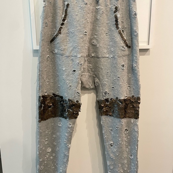 Ixiah Gray Tracksuit with bronze sequins and drop crotch. - Picture 2 of 13